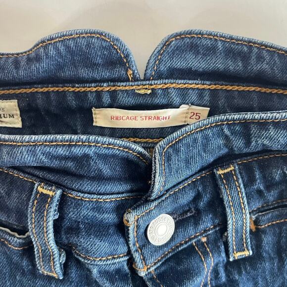 Women's Straight Leg Jeans - Dark Blue - Picture 8 of 9